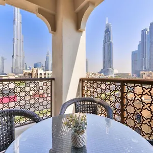 Ultra Luxury Downtown - Full Burj Khalifa View - 5 Min Walk To Mall! , دبي الإمارات العربية المتحدة