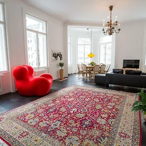 Grand Soho , فيينا النمسا